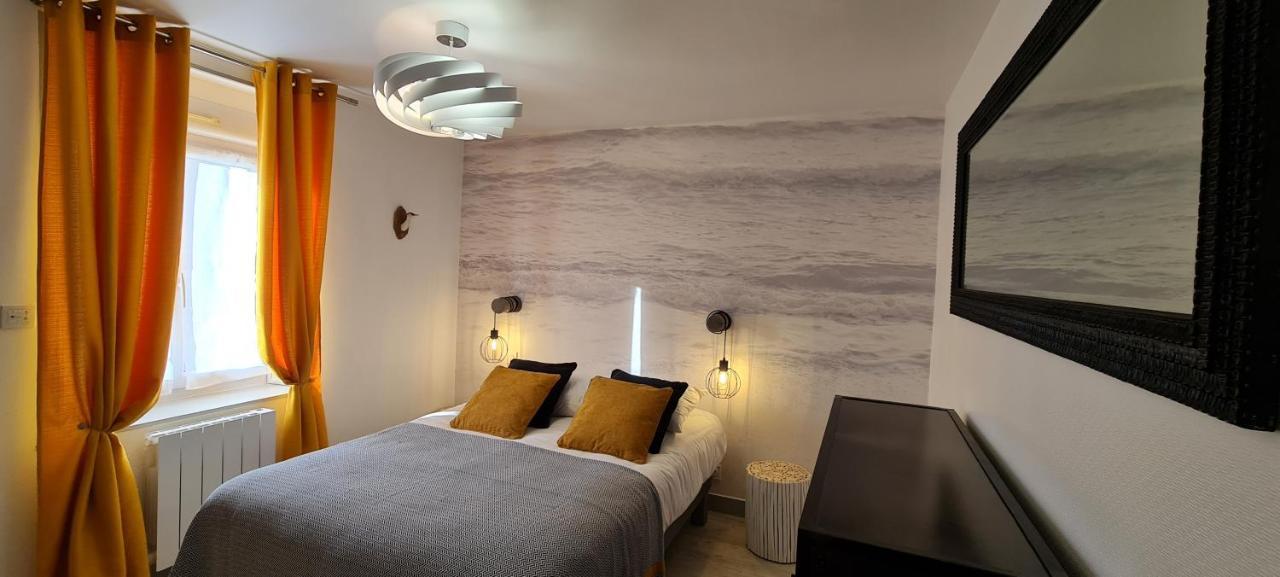 Relais Des Iles Saint Marcouf Villa Exteriör bild