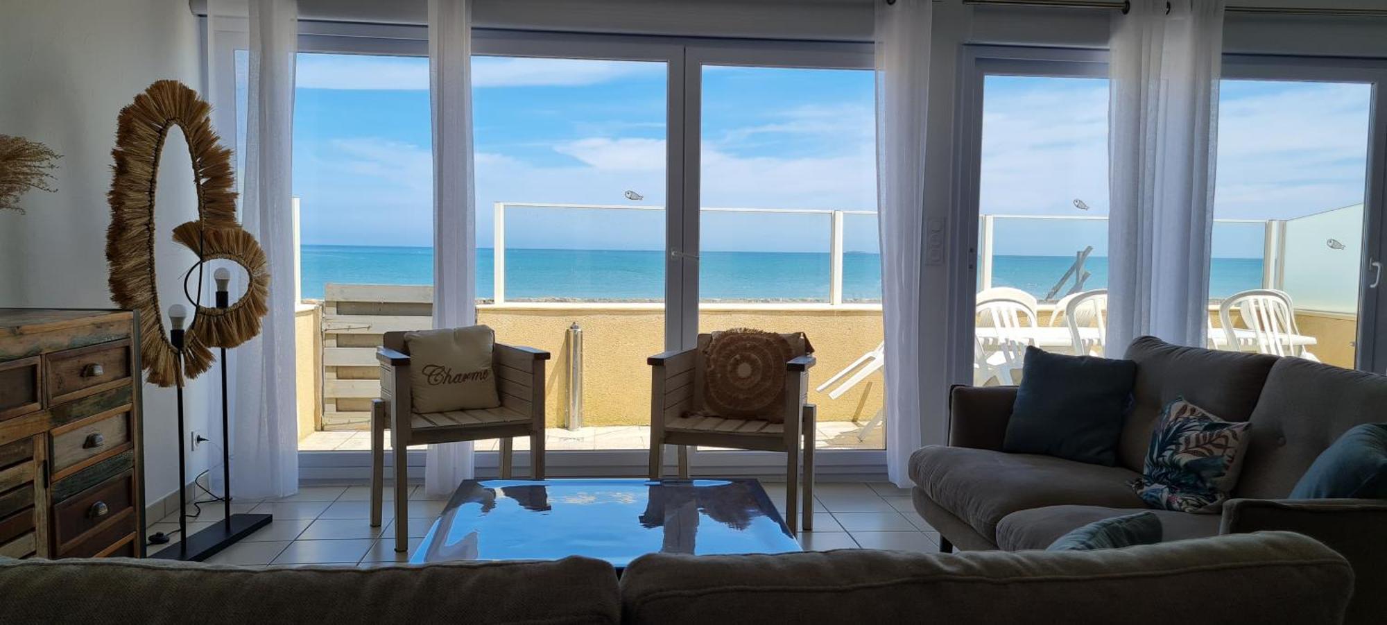 Relais Des Iles Saint Marcouf Villa Exteriör bild